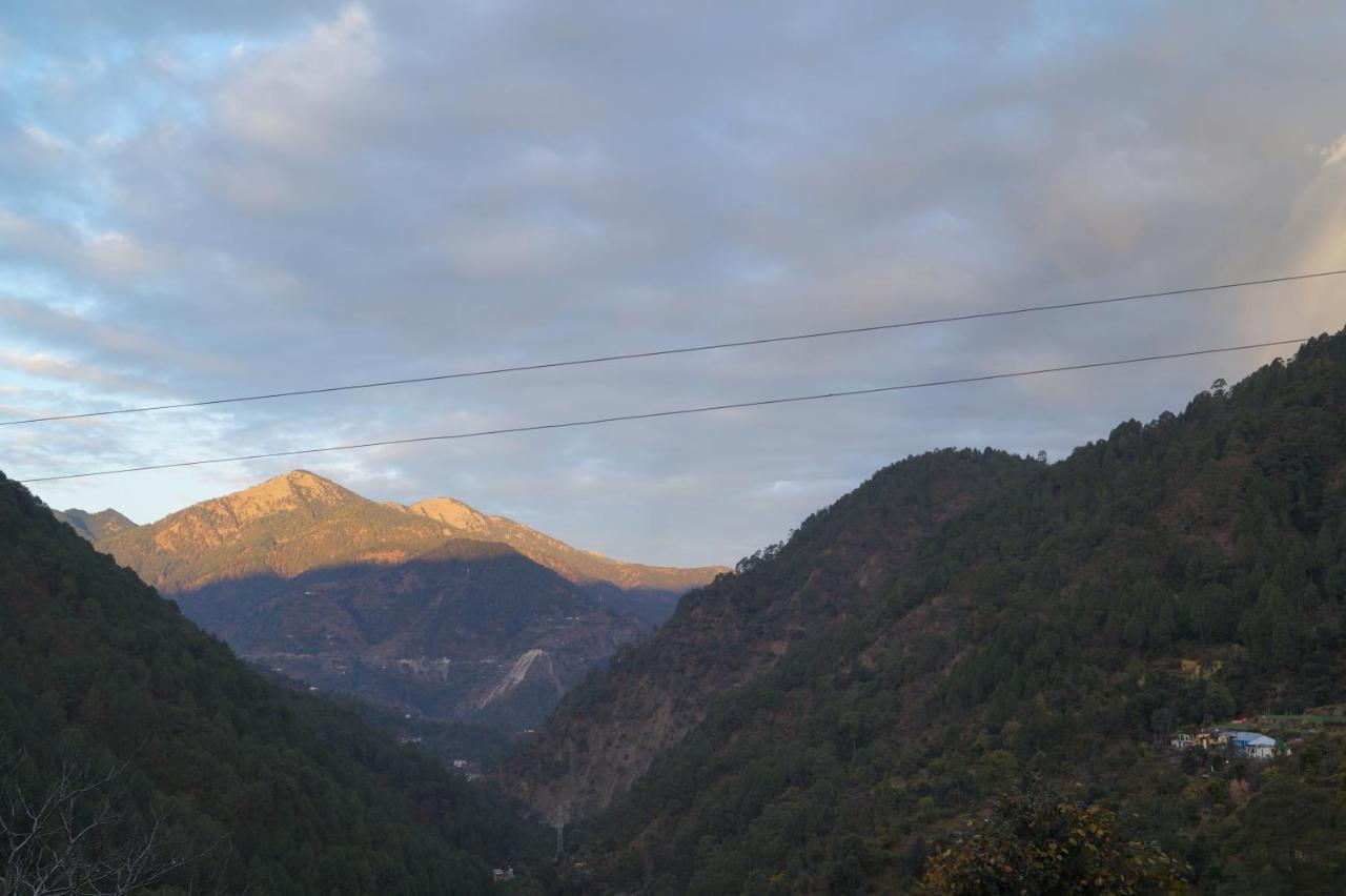 Kainchi Boutique Homestay Rāmgarh Exteriör bild